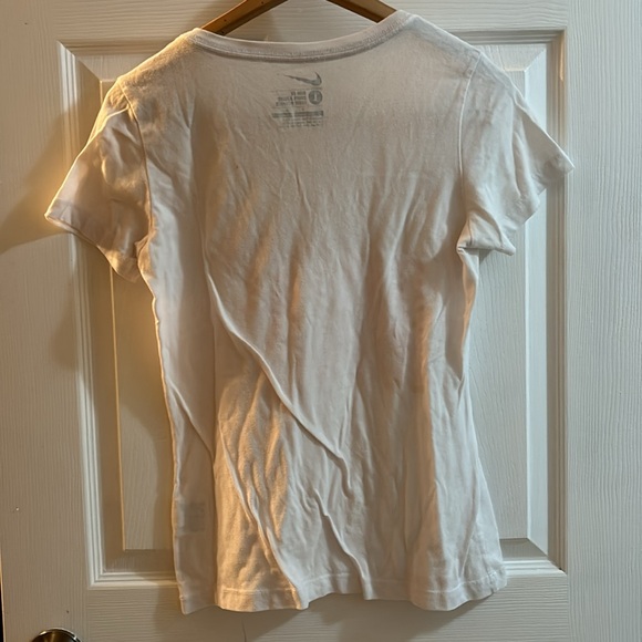 Nike Large Slim Fit Ohio State T-Shirt - Picture 4 of 4